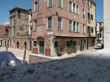 Enlarge photo 76