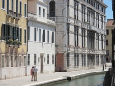 Enlarge photo 80