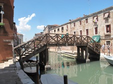 Enlarge photo 89