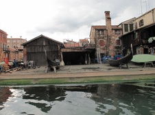 Enlarge photo 95