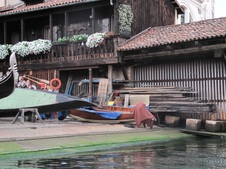 Enlarge photo 99