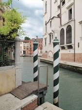 Enlarge photo 142