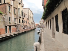 Enlarge photo 146