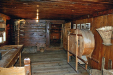 Enlarge photo 13