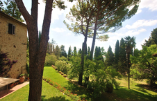Enlarge photo 69