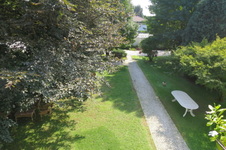 Enlarge photo 44
