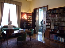 Enlarge photo 19