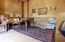 Enlarge photo 19