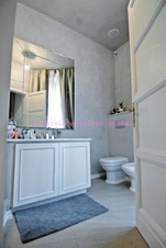Enlarge photo 48