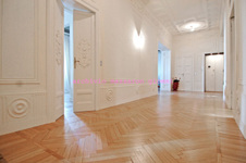 Enlarge photo 34