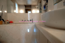Enlarge photo 62