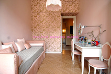Enlarge photo 52