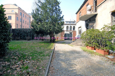 Enlarge photo 27