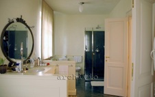 Enlarge photo 88