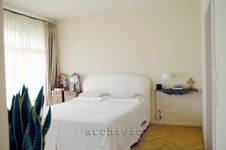 Enlarge photo 80