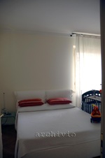 Enlarge photo 79