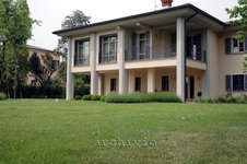 Enlarge photo 65