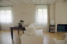 Enlarge photo 52