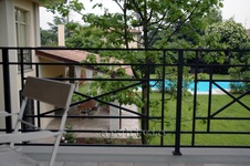 Enlarge photo 6