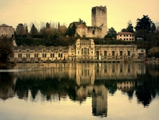 Enlarge photo 3