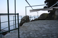 Enlarge photo 33