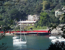 Enlarge photo 25