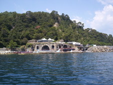 Enlarge photo 83