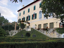 Enlarge photo 56