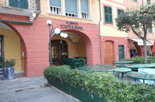 Enlarge photo 67