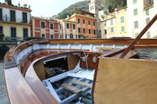 Enlarge photo 209