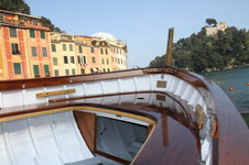 Enlarge photo 211