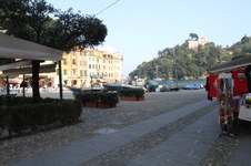 Enlarge photo 213