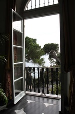 Enlarge photo 23