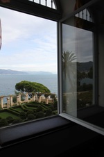 Enlarge photo 29