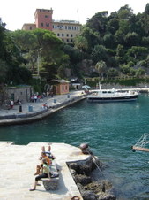 Enlarge photo 158
