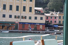 Enlarge photo 33