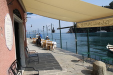 Enlarge photo 45