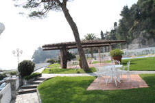 Enlarge photo 32