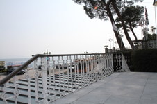 Enlarge photo 33