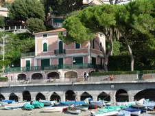 Enlarge photo 41