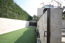 Enlarge photo 41