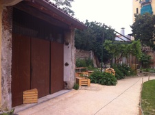 Enlarge photo 49
