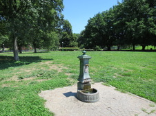 Enlarge photo 8