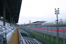 Enlarge photo 69