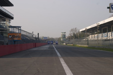 Enlarge photo 2