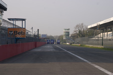 Enlarge photo 3