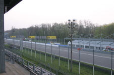 Enlarge photo 17