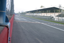 Enlarge photo 24