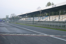 Enlarge photo 26