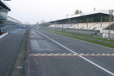 Enlarge photo 31
